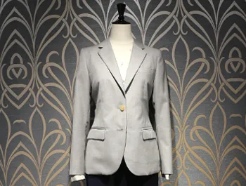 ベーシックなジャケットモデル